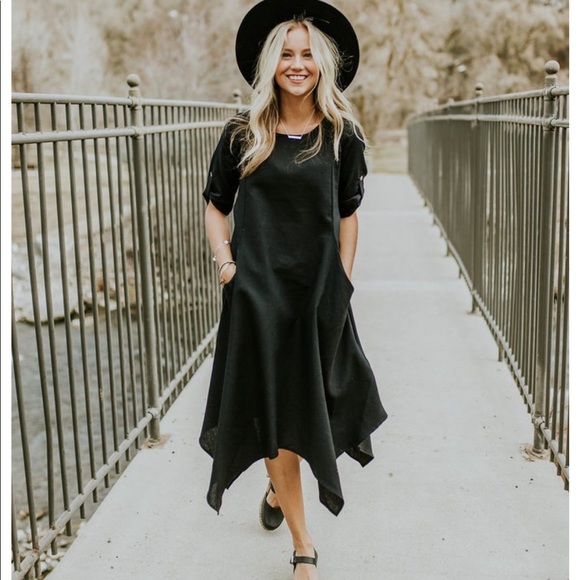 Roolee Dresses & Skirts - Corrine Woven Dress -Black